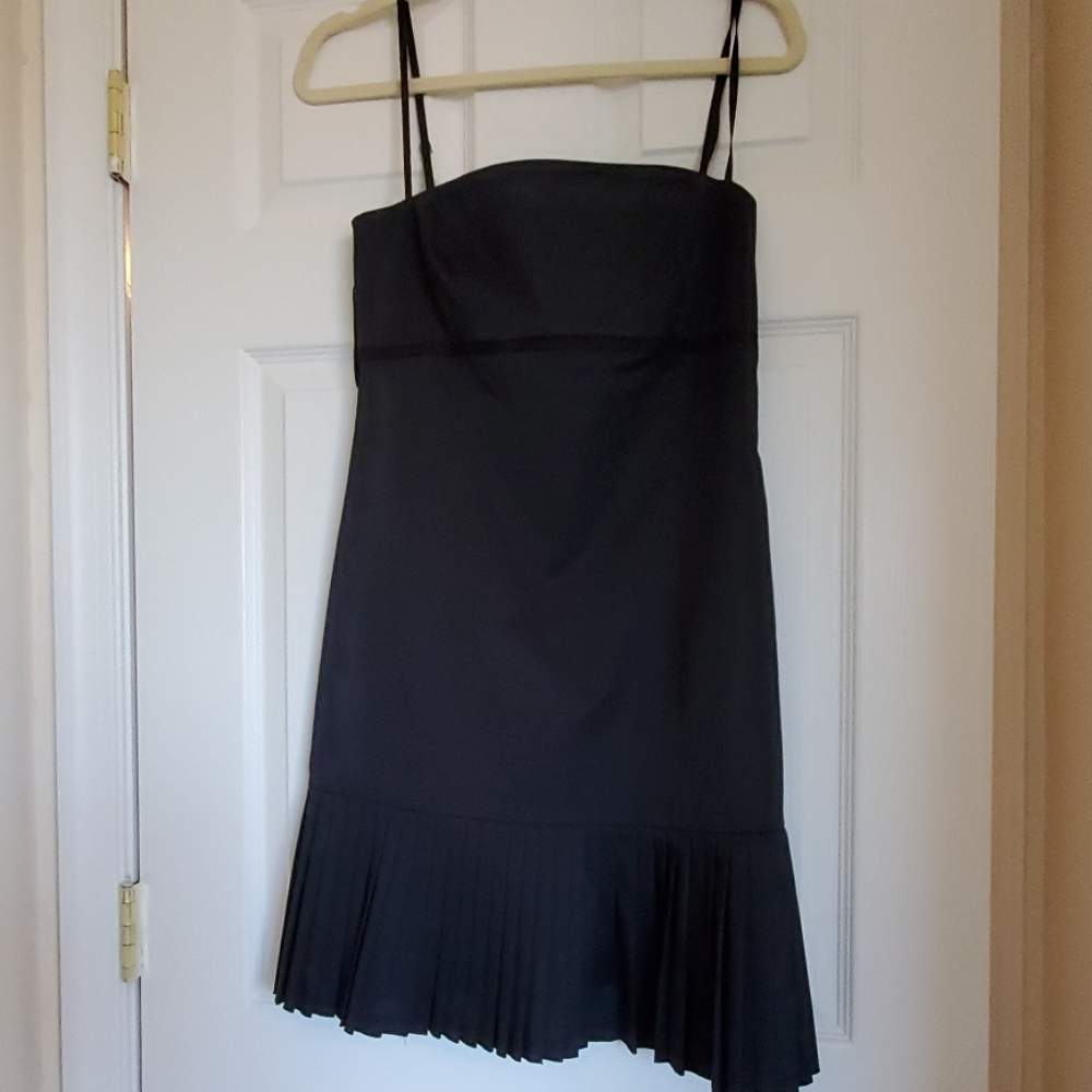 Elie Tahari black dress
